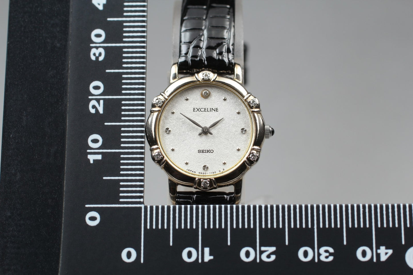 Vtg.1991 [N MINT] SEIKO EXCELINE 4N20-0630  Diamond Quartz Ladies Watch JAPAN