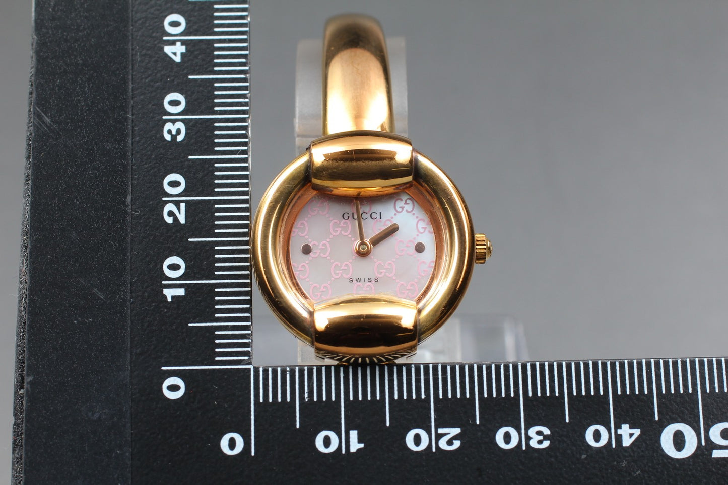 Vtg  [N MINT / New Batt] Gucci 1400L 25mm Gold Pink Sima Quartz Women's JAPAN