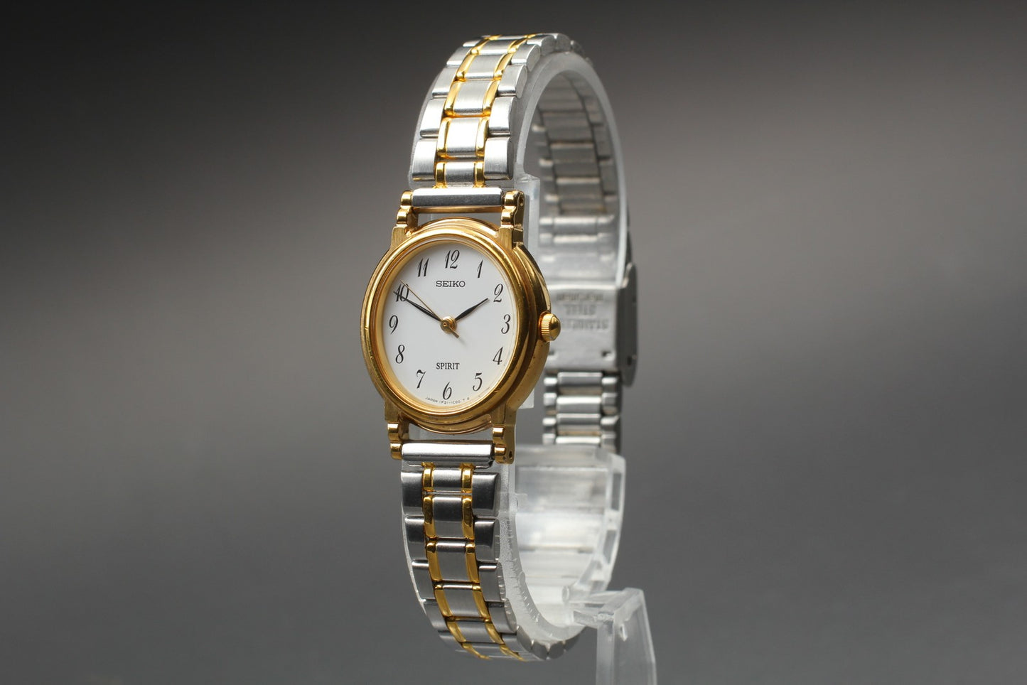 Vtg.1986 [N MINT] SEIKO SPIRIT 1F21-5B50 Oval Gold Quartz Ladies Watch JAPAN