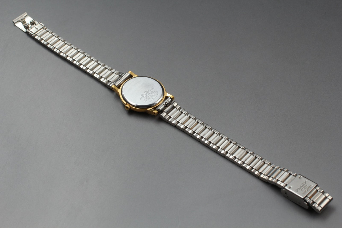 Vtg.1986 [N MINT] SEIKO SPIRIT 1F21-5B50 Oval Gold Quartz Ladies Watch JAPAN