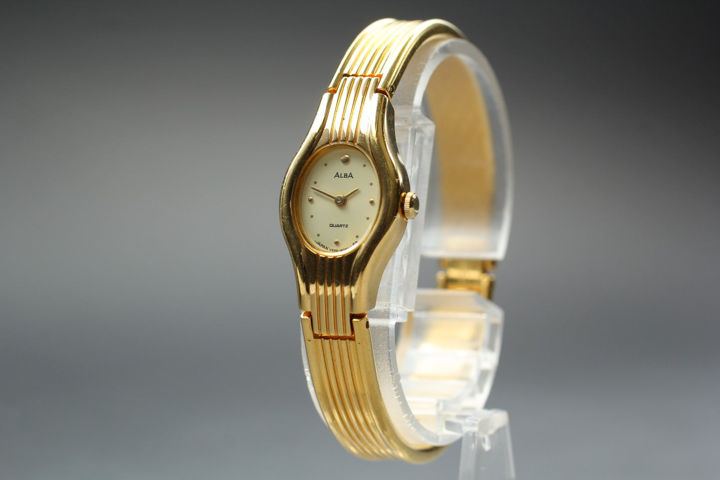 Vyg.1988 [N MINT] SEIKO ALBA V232-7040 17mm Bracelet Quartz Ladies Watch JAPAN