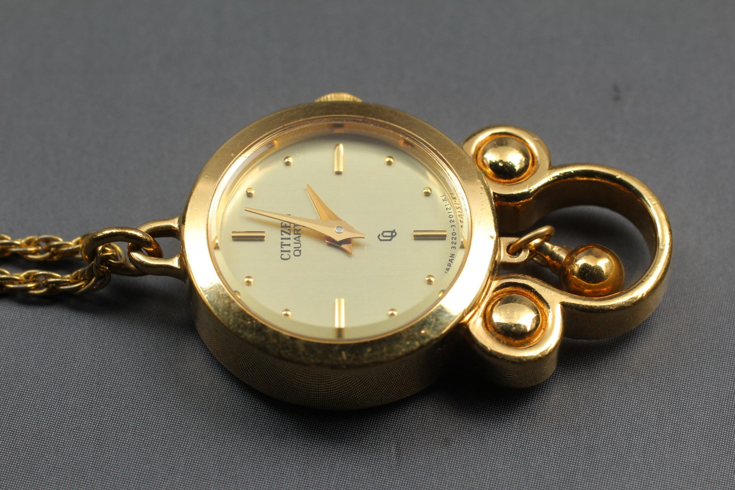 Vtg [N MINT / New Batt]  CITIZEN Gold necklace Quartz pocket watch From JAPAN