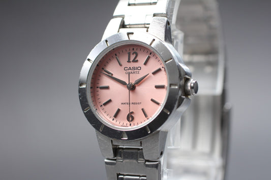 Vtg [N MINT] CASIO LTP-1177 24mm Pink Bracelet Quartz Ladies Watch From JAPAN