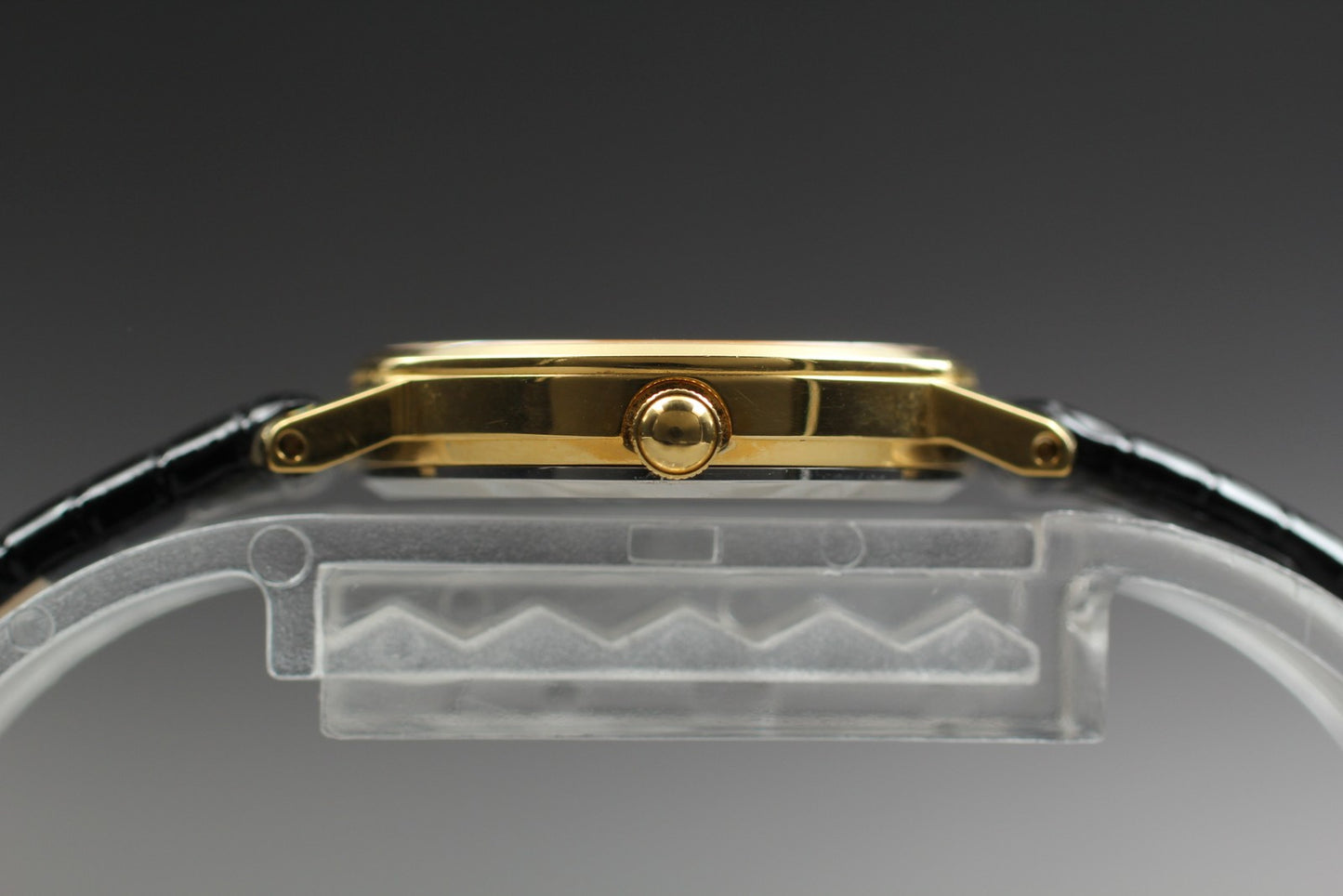 Vtg.1983 [N MINT] SEIKO 7321-0100 Gold Round 22mm Quartz Ladies Watch From JAPAN