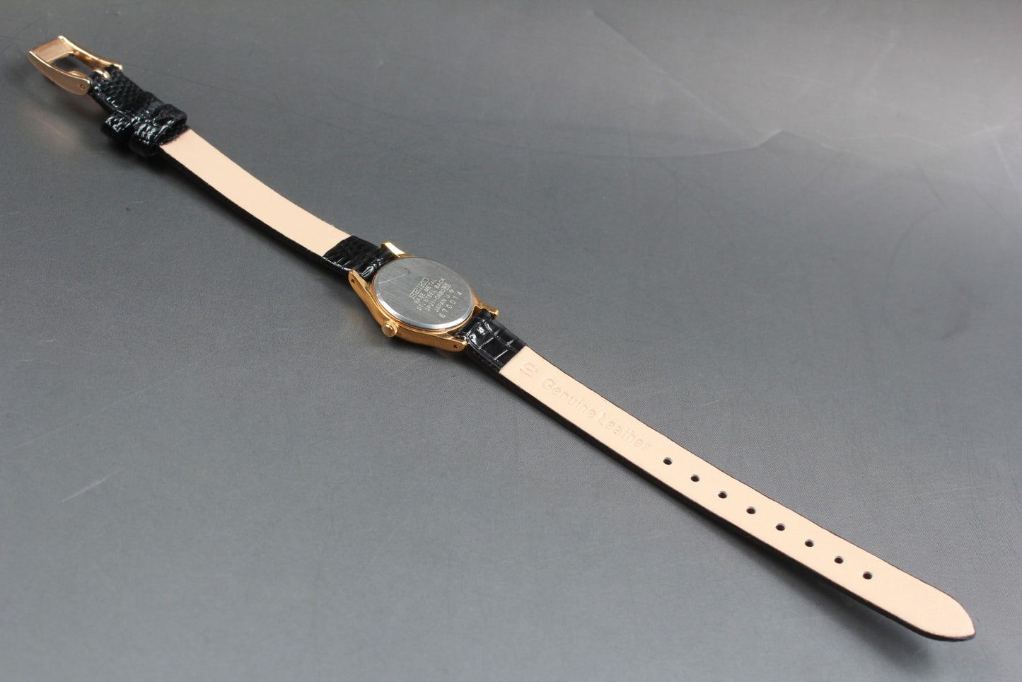 Vtg.1996 [N MINT] SEIKO 2P21-0A80 Round Roman Gold Quartz Ladies Watch JAPAN