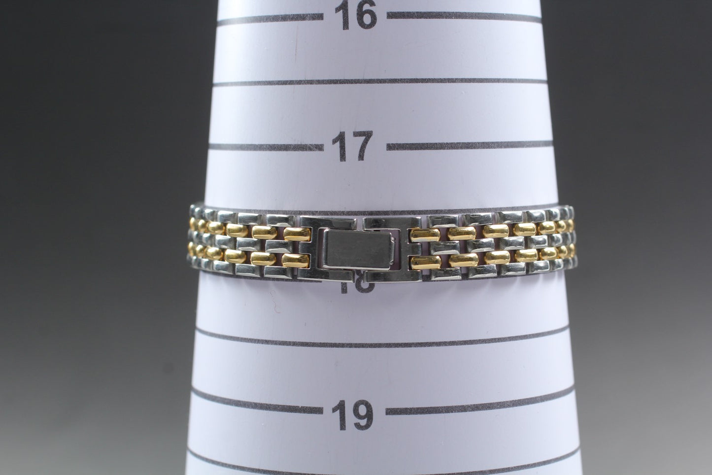 Vtg.1998 [N MINT] SEIKO ALBA Y233-0730 Roman Bracelet Ladies Quartz Watch JAPAN