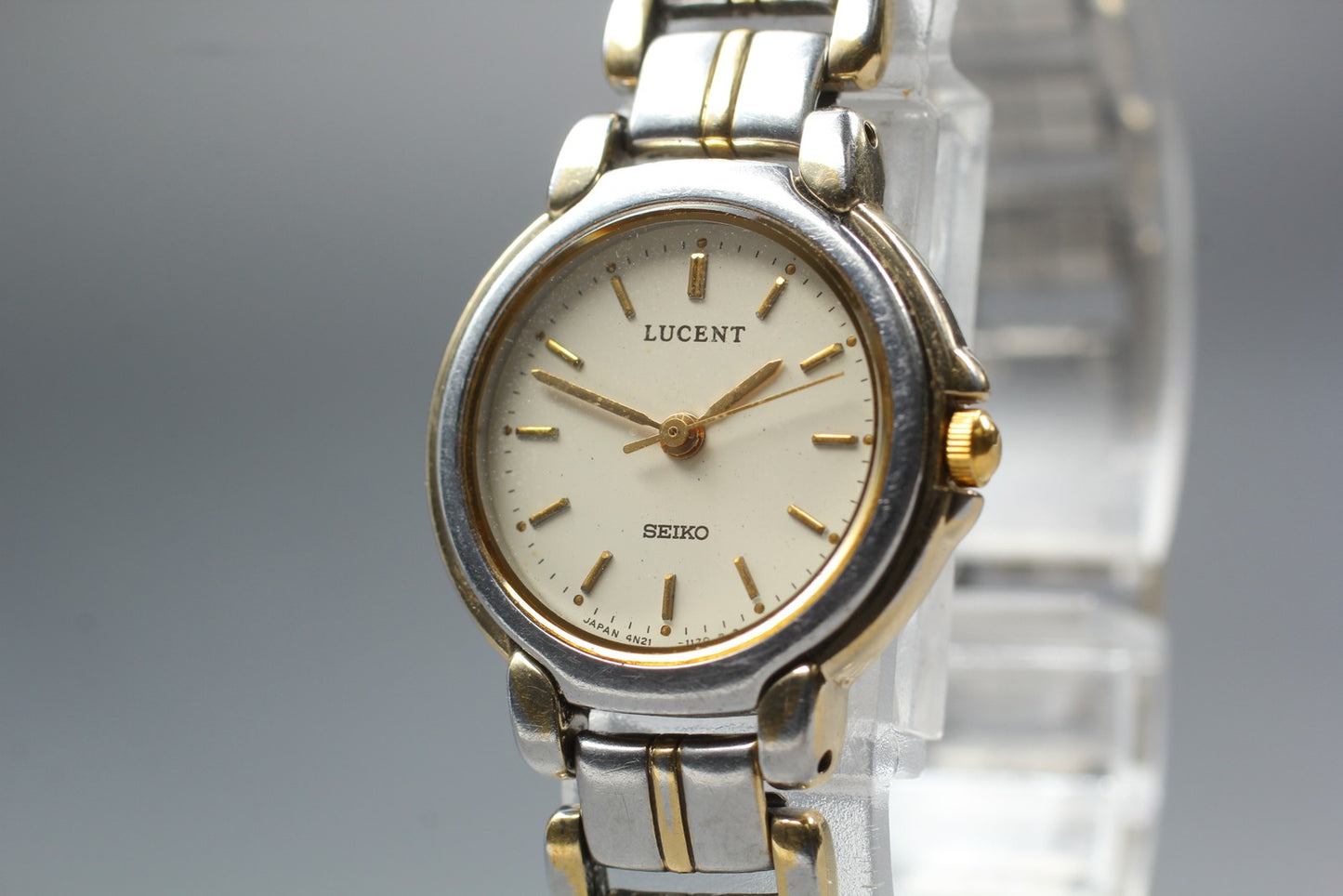 Vtg.1994 [N MINT] Seiko Lucent 4N21-0610 22mm Two tone Quartz Ladies Watch JAPAN