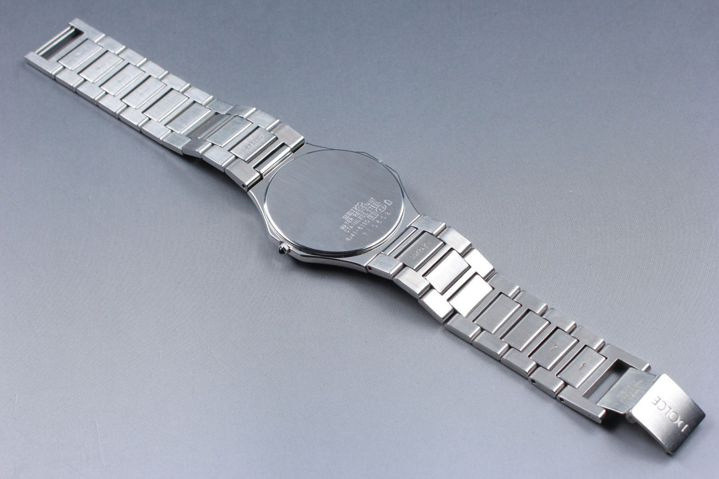 Vtg.1987 [N MINT] SEIKO DOLCE 8J41-6130 Roman Shell Quartz Men's Watch JAPAN