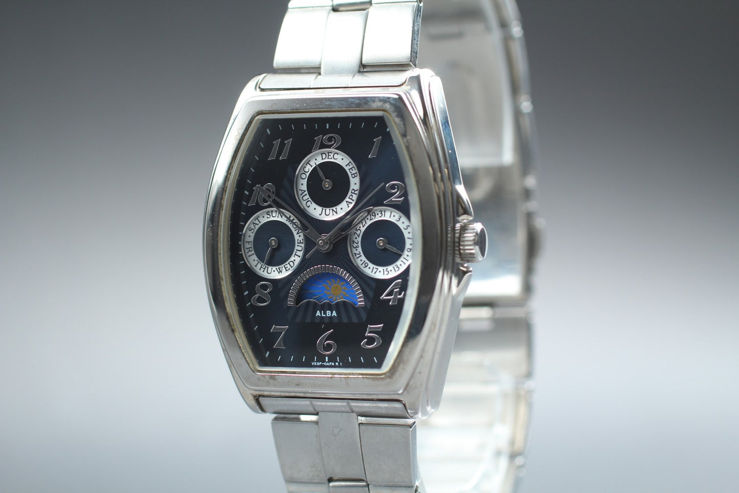 Vtg.1985[Near MINT] SEIKO Alba VX3F-0AD0 Sun&Moon Tank Quartz Men's Watch JAPAN