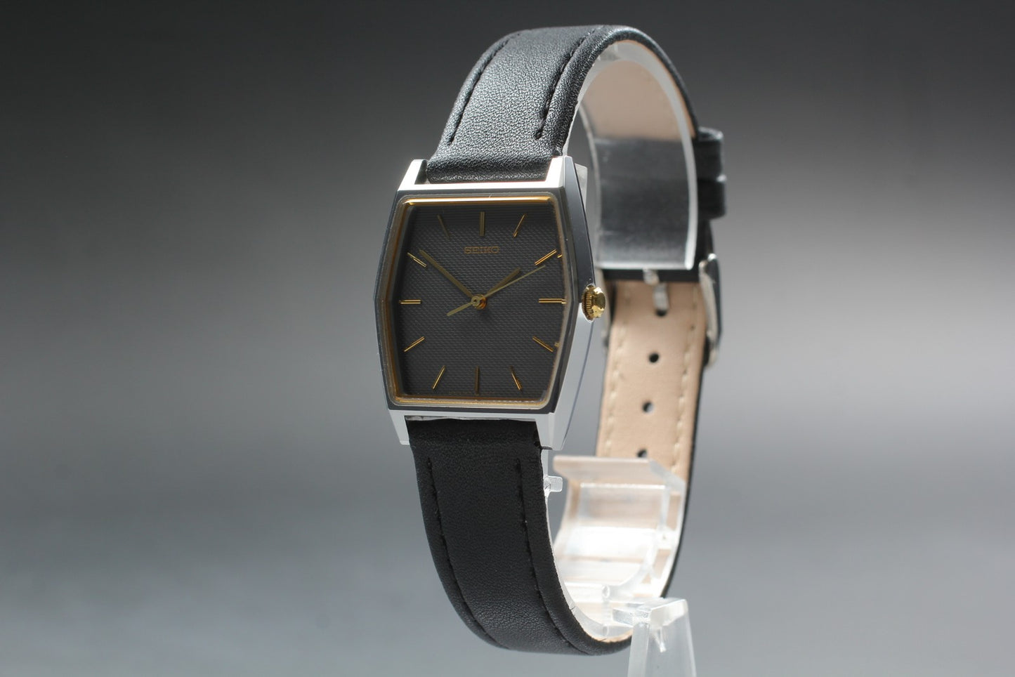 Vtg.1986 [N MINT] SEIKO Chariot 5P31-5A9A 27mm Black Quartz Men's Watch JAPAN