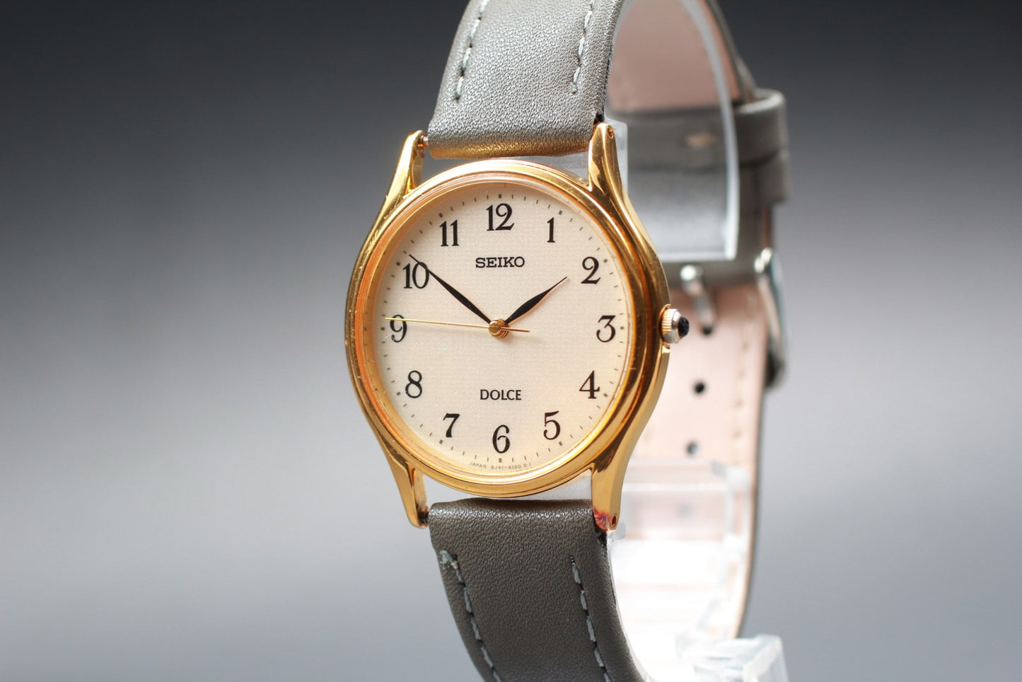 Vtg.1991 [N MINT] SEIKO DOLCE 8J41-6100 Round 31mm Gold Quartz Men's Watch JAPAN