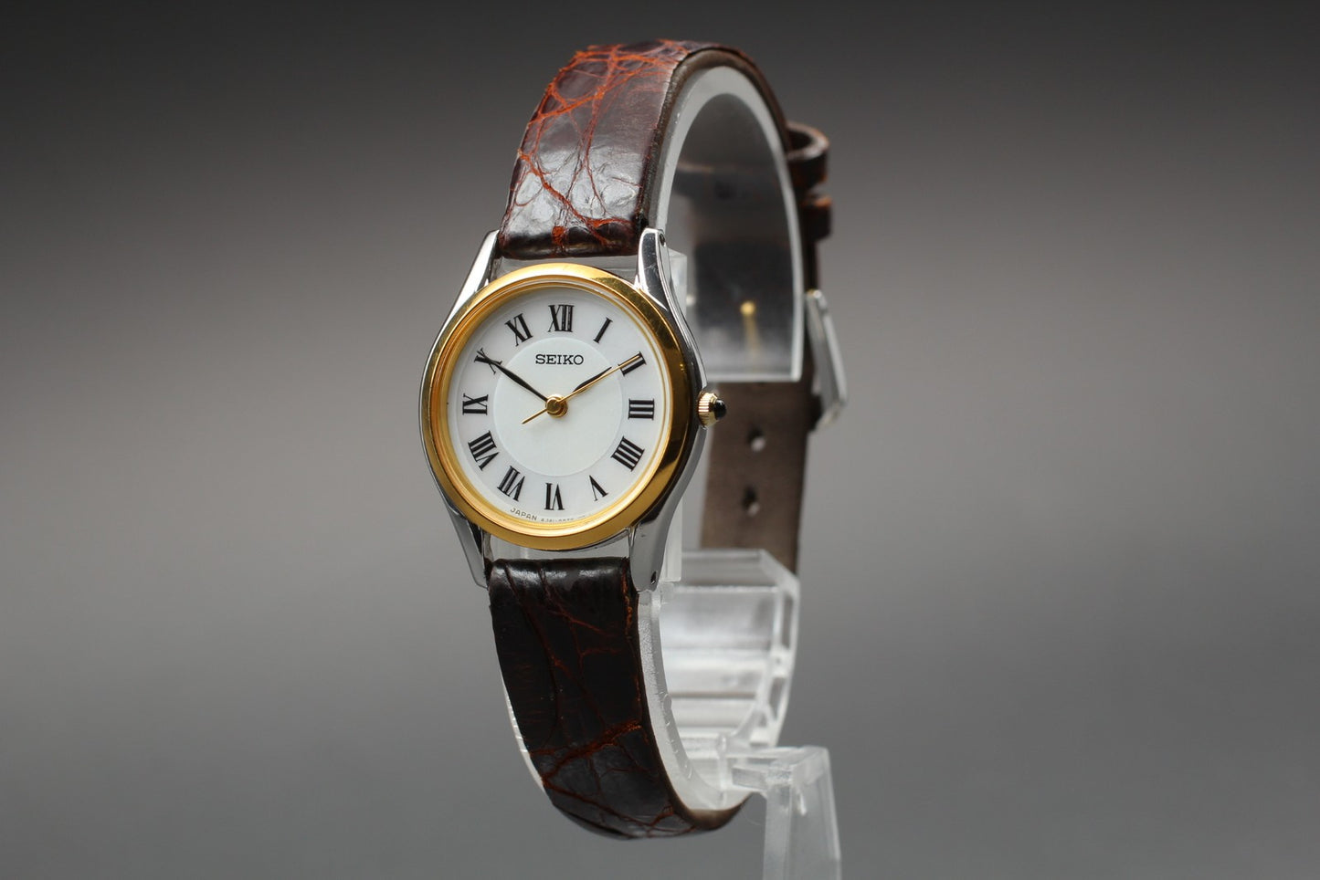 Vtg.1996 [N MINT] SEIKO 4J41-0AM0 24mm Roman Shell Quartz Ladies Watch JAPAN