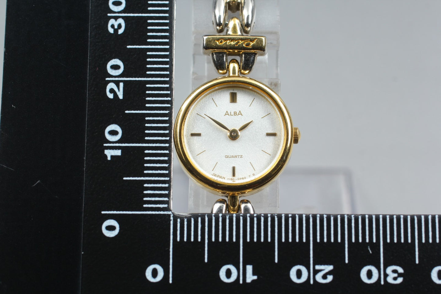 Vtg.1992 [N MINT] SEIKO ALBA Y150-0B00 17.5mm Bracelet Quartz Ladies Watch JAPAN