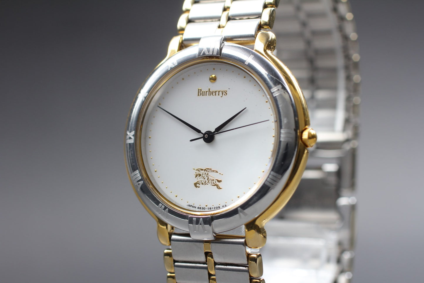Vtg.1988[N MINT / New Batt] Burberrys 4630-E60795 Roman Quartz Men's Watch JAPAN