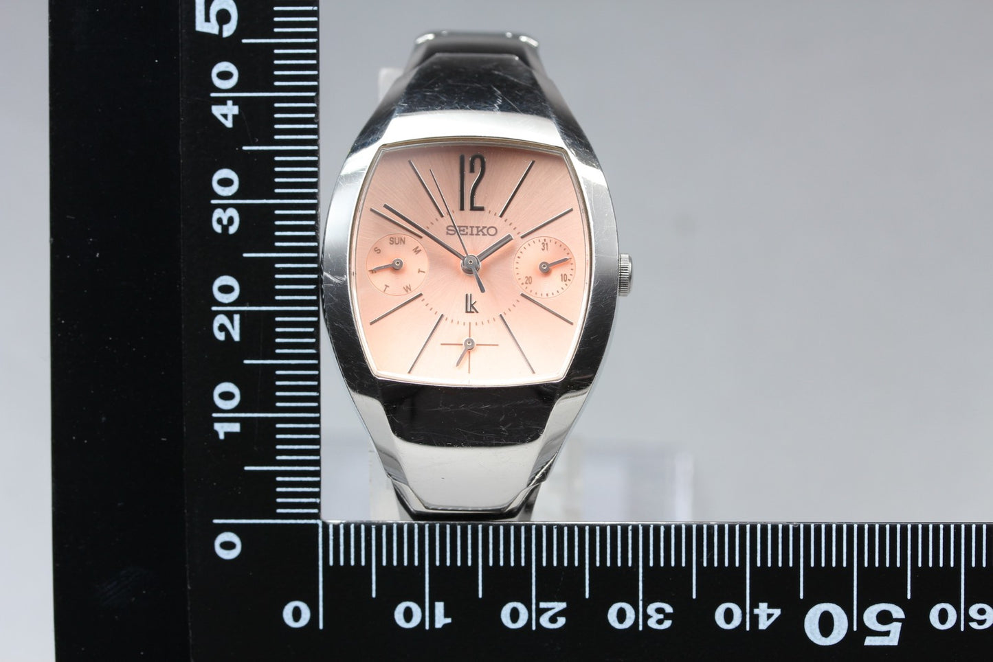 Vtg. 1998[N MINT] SEIKO LUKIA 5Y89-5A20 27.5mm Tonneau Quartz Ladies Watch JAPAN