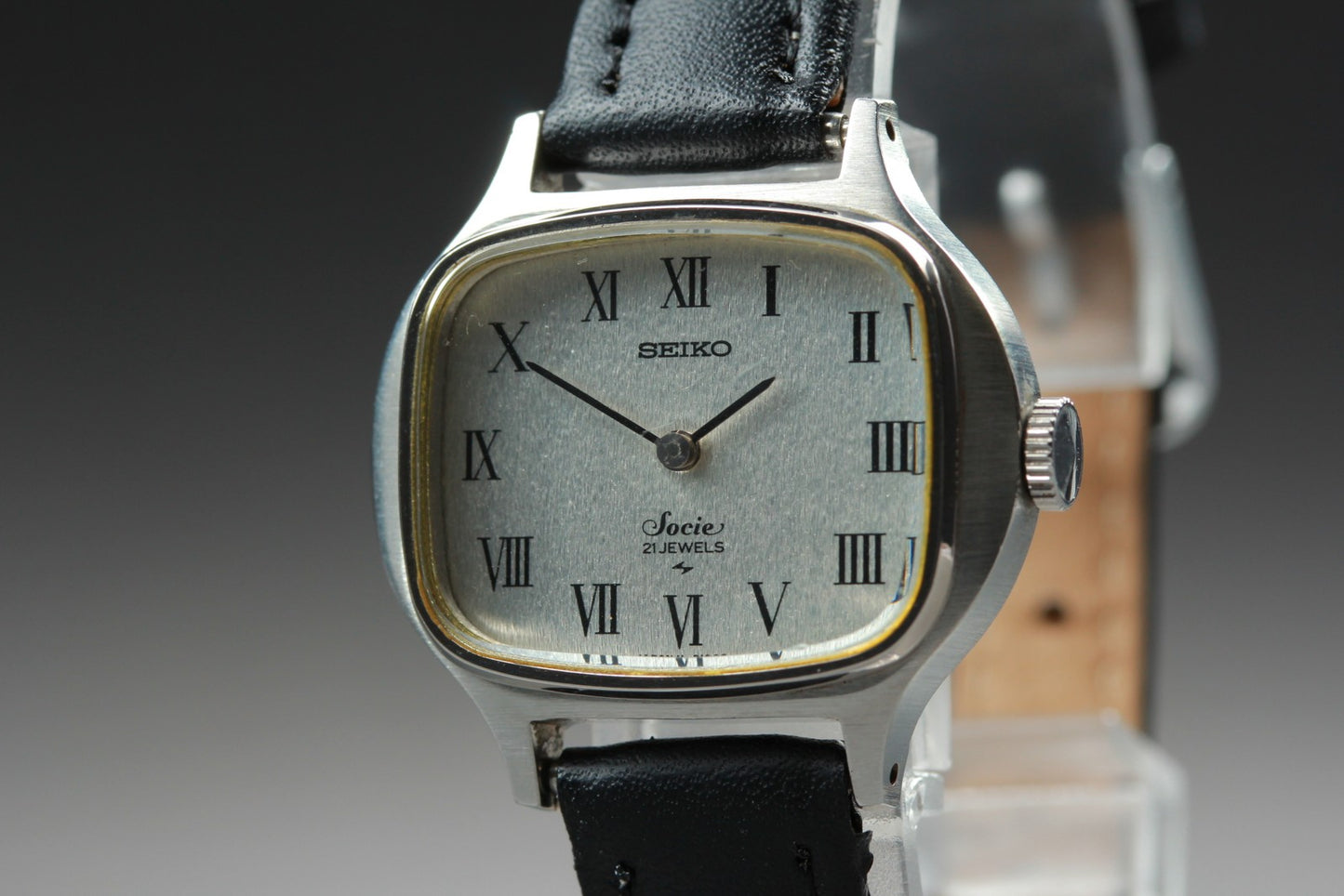 Vtg. [N MINT] SEIKO Socie 11-4020 Roman 28mm Silver Manual Ladies Watch JAPAN