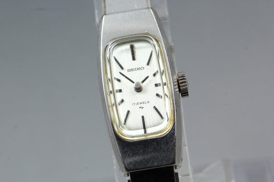 Vtg. [N MINT] SEIKO 1520-3400 Bracelet Silver Quartz Ladies Watch From JAPAN