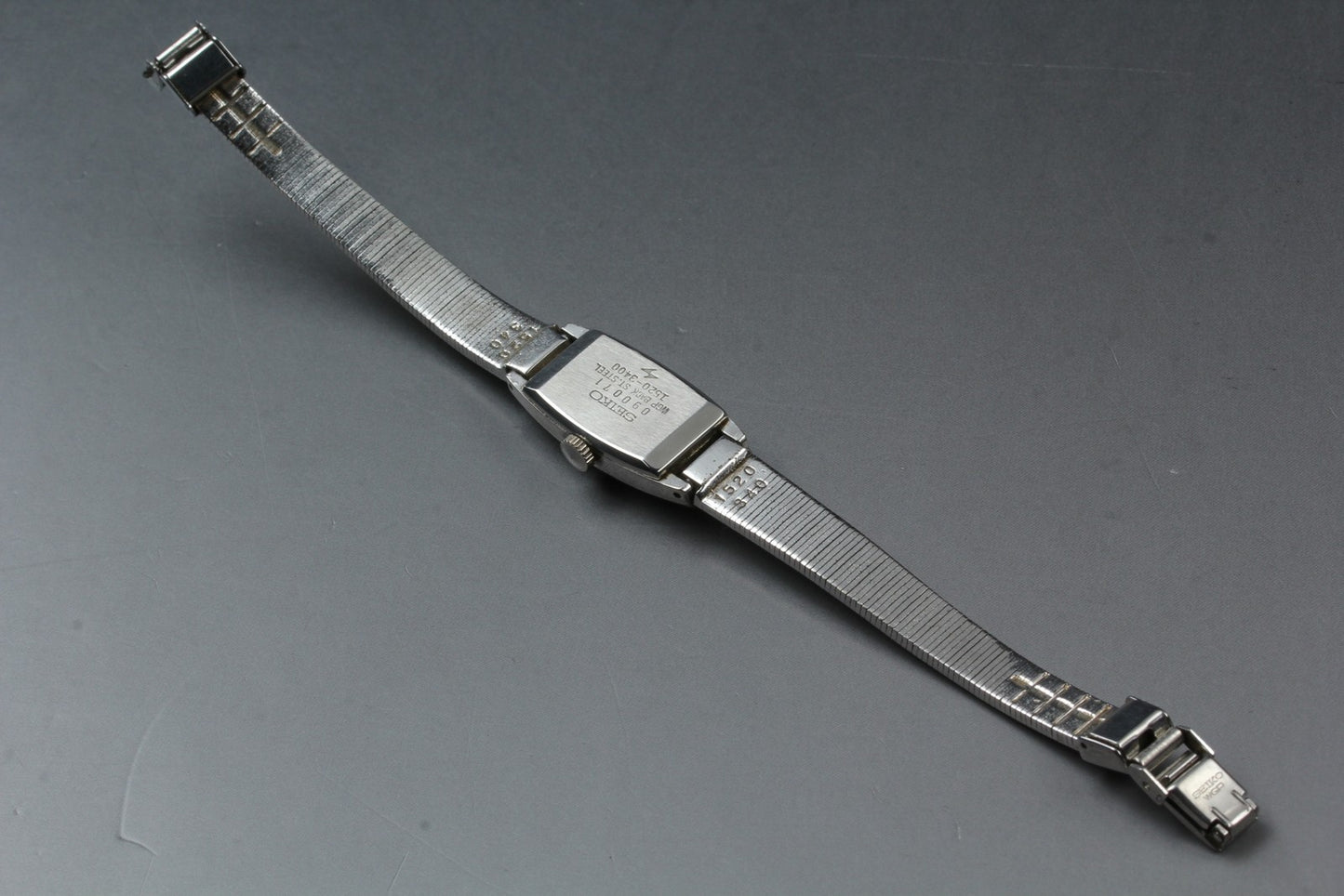 Vtg. [N MINT] SEIKO 1520-3400 Bracelet Silver Quartz Ladies Watch From JAPAN