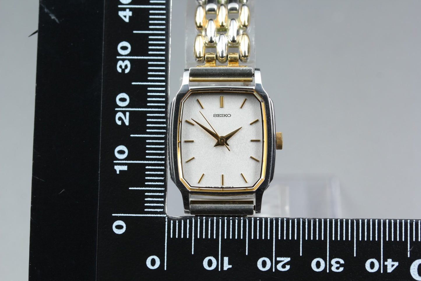 Vtg. 1999[N MINT] SEIKO 2P21-5360 Bracelet 20mm Silver Quartz Ladies Watch JAPAN
