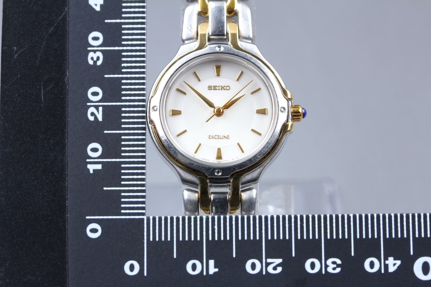 Vtg. 1995 [N MINT] SEIKO EXCELINE 2J31-0020 Bracelet Quartz Ladies Watch JAPAN