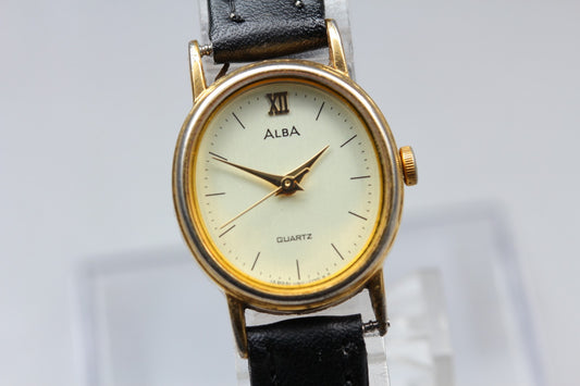 Vtg. 1994 [N MINT] SEIKO ALBA V811-5350 20mm Gold Quartz Ladies Watch From JAPAN