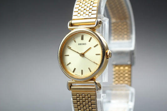 Vtg.2000 [N MINT] SEIKO 4N21-0052 22mm Bracelet Gold Quartz Ladies Watch JAPAN