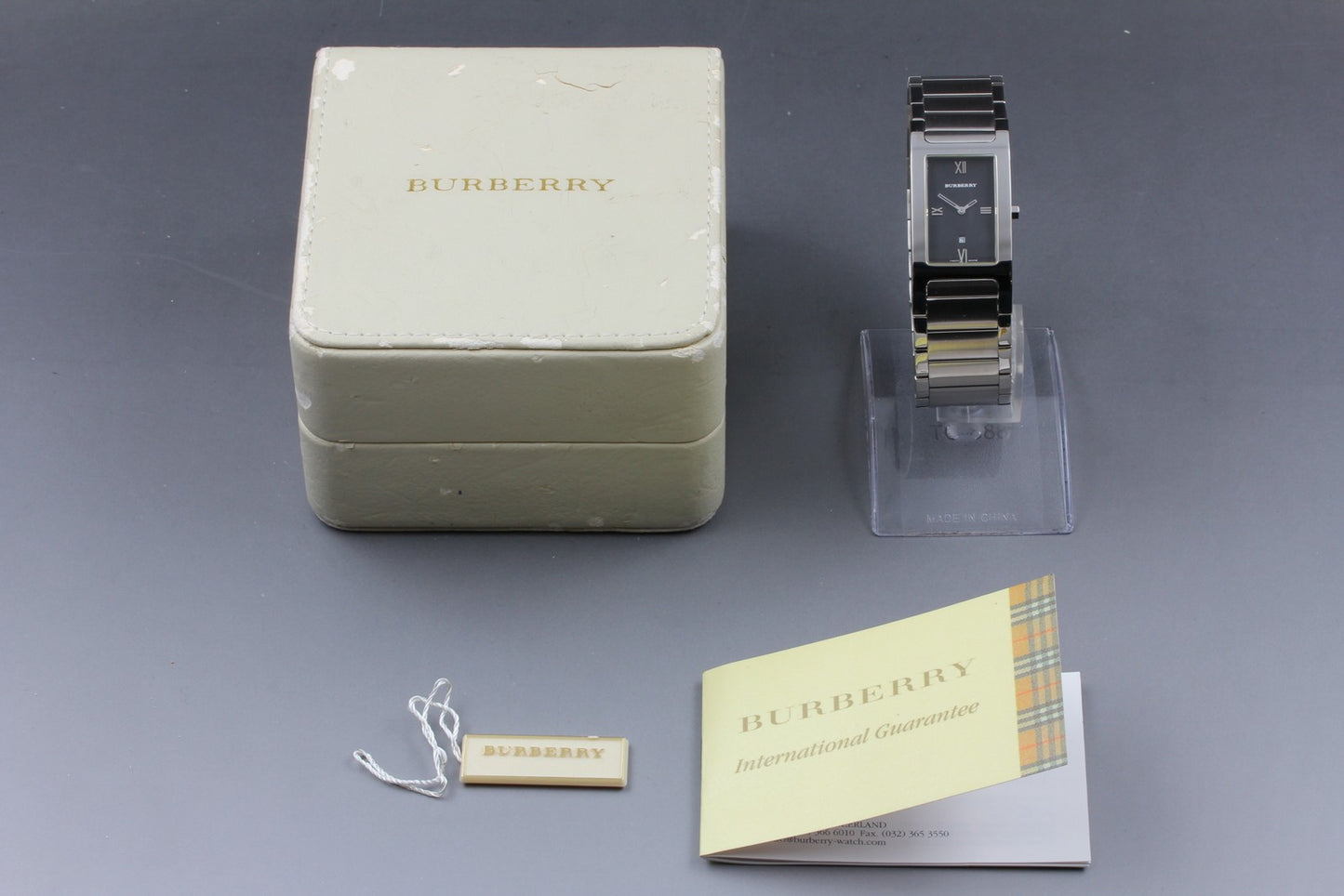 Vtg.[N MINT] BURBERRY 14000G Day Roman Tank Silver 24mm Quartz Men's Watch JAPAN