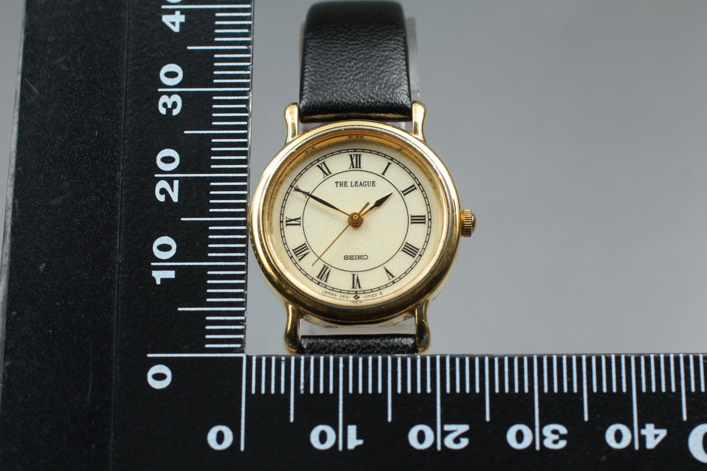 Vtg. [N MINT] SEIKO THE LEAGUE 2P21-0B00 Roman Gold Quartz Ladies Watch JAPAN