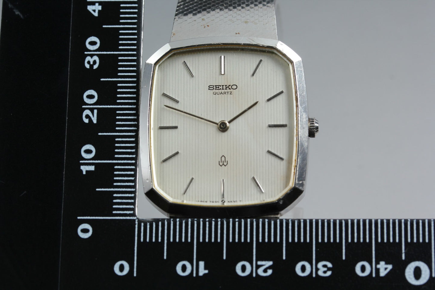 Vtg.1978 [N MINT] SEIKO 7820-5380 Bracelet Tank 29mm Quartz Men's Watch JAPAN