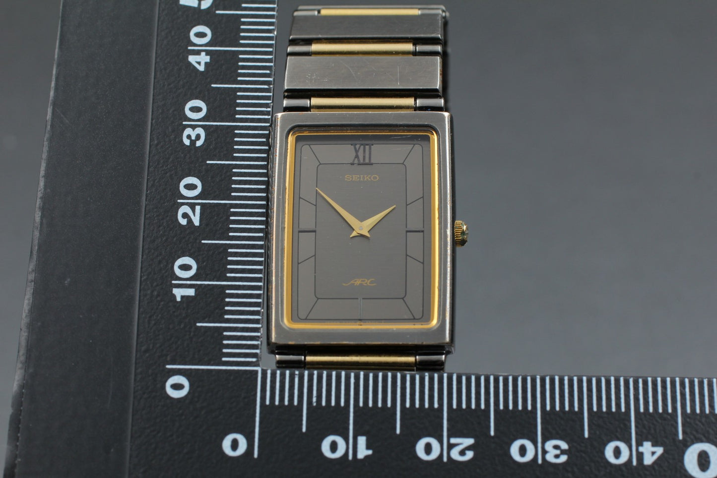 Vin.1985[N MINT] SEIKO ARC 7320-6360 Tank 21mm Bracelet Quartz Men's Watch JAPAN