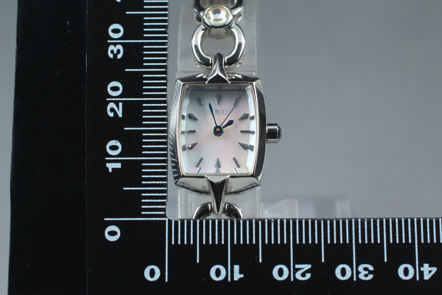 Vtg.1999 [N MINT] SEIKO WIRED 1N01-0PA0 Tank 16mm Quartz Ladies Watch From JAPAN