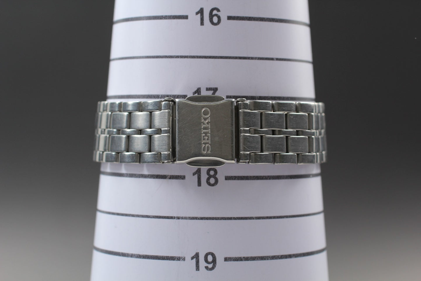 Vin.1991 [N MINT] SEIKO 7N01-0BC0 Round 31mm Silver Quartz Men's Watch JAPAN