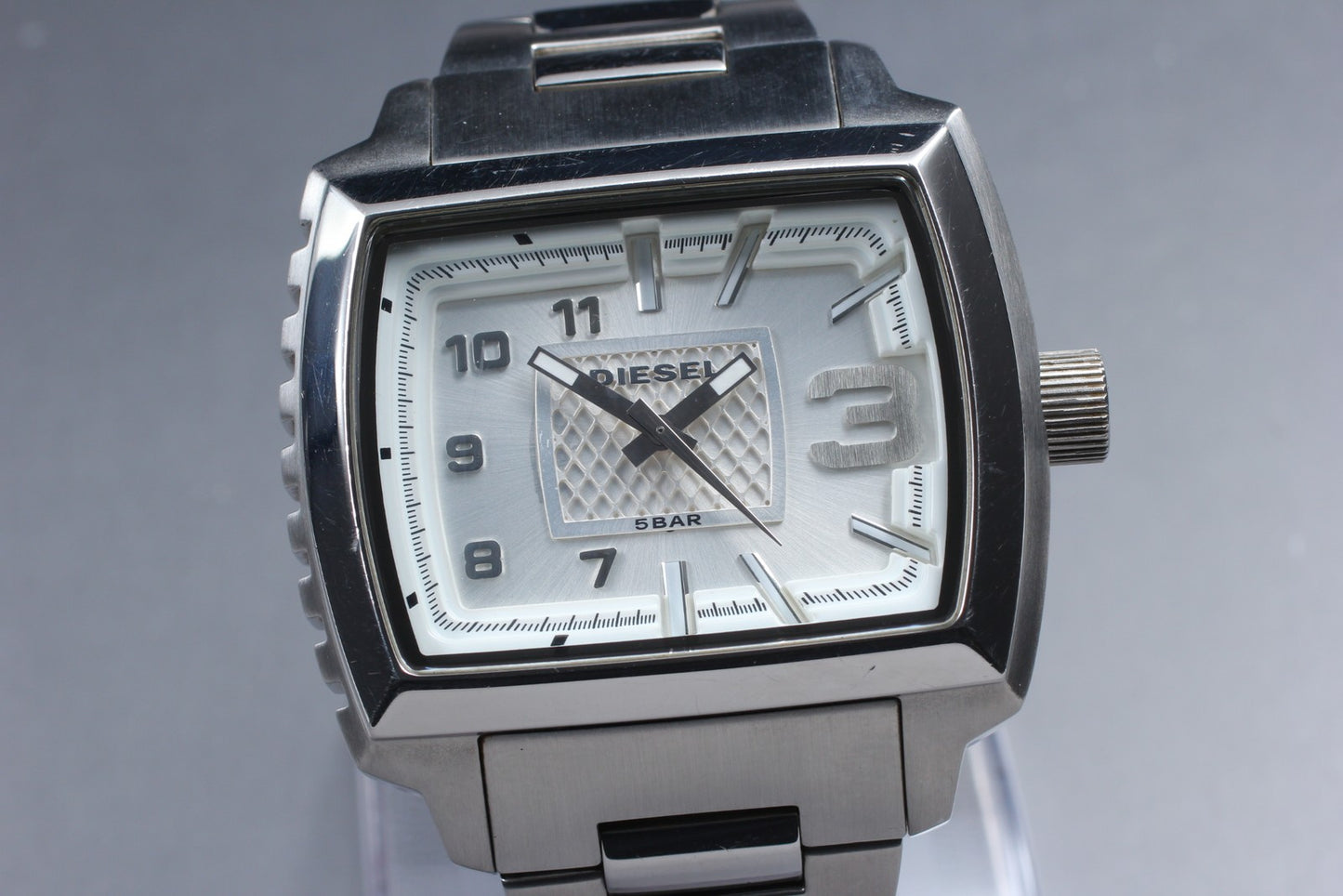 [Near MINT Fullset] DIESEL DZ-1366 Square 44mm Silver Quartz Men's Watch JAPAN