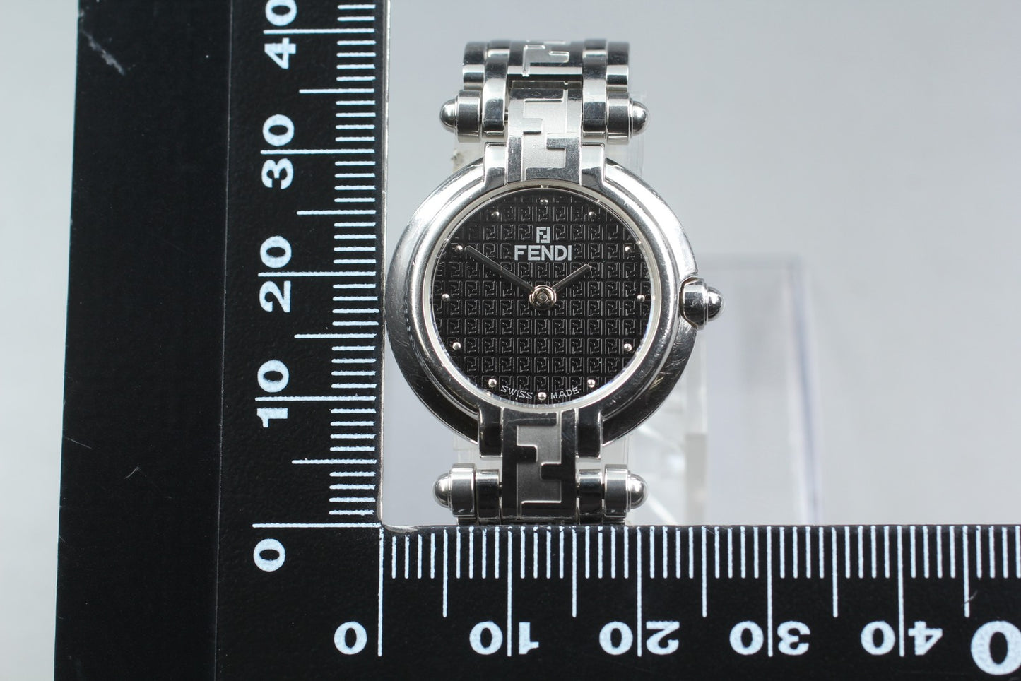 Vintage [N MINT] FENDI 750L Bracelet Black Silver Quartz Ladies Watch From JAPAN