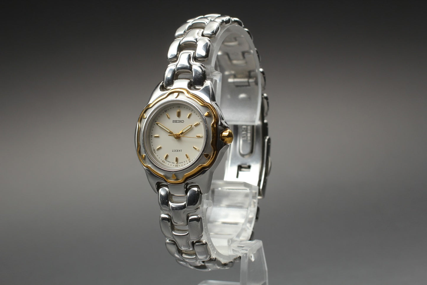 Vtg.1995 [N MINT] SEIKO LUCENT 7N01-6740 28mm Gold Quartz Men's Watch From JAPAN