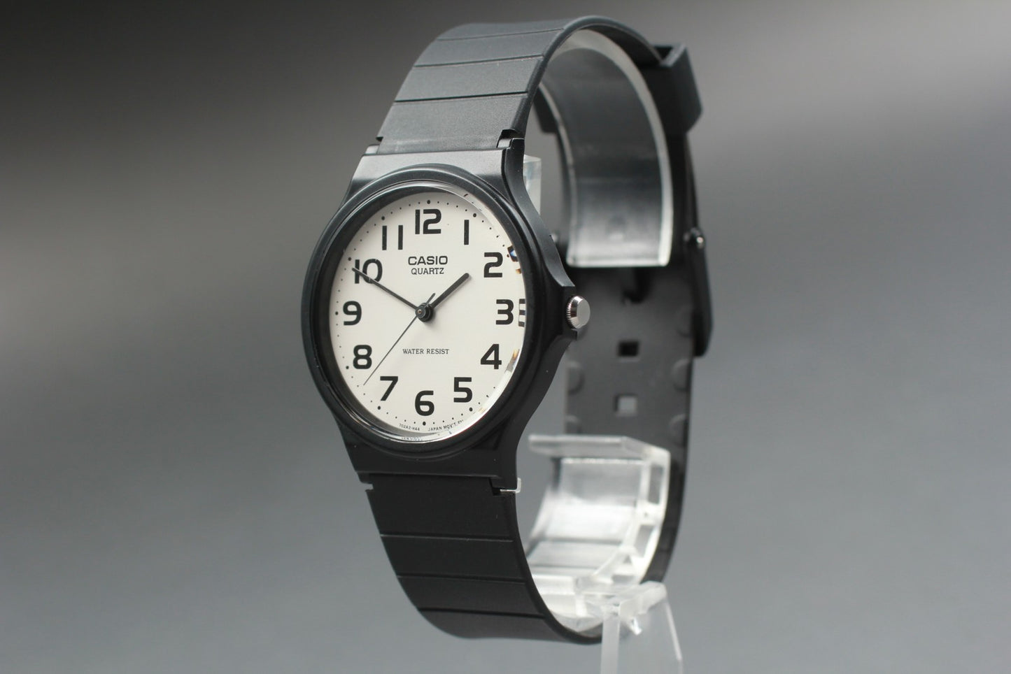 [N MINT] CASIO MQ-24-7B2LLJH Round 35mm Quartz Men's Watch From JAPAN
