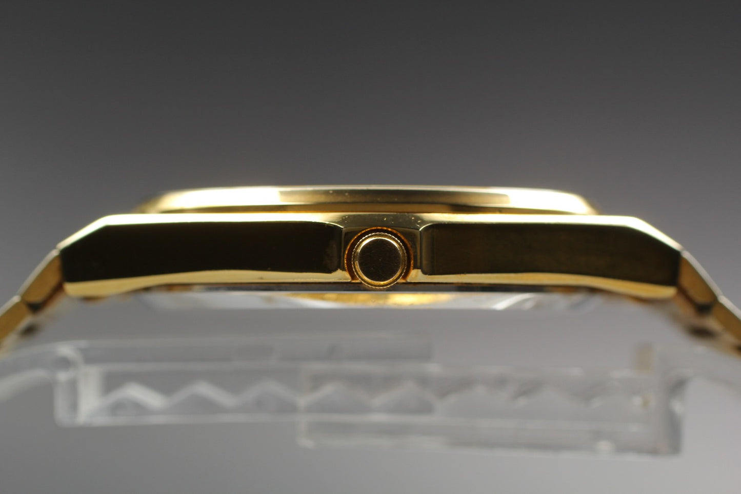 Vtg. [N MINT]CITIZEN 3800-451252 Gold Day/Date Bracelet Quartz Men's Watch JAPAN