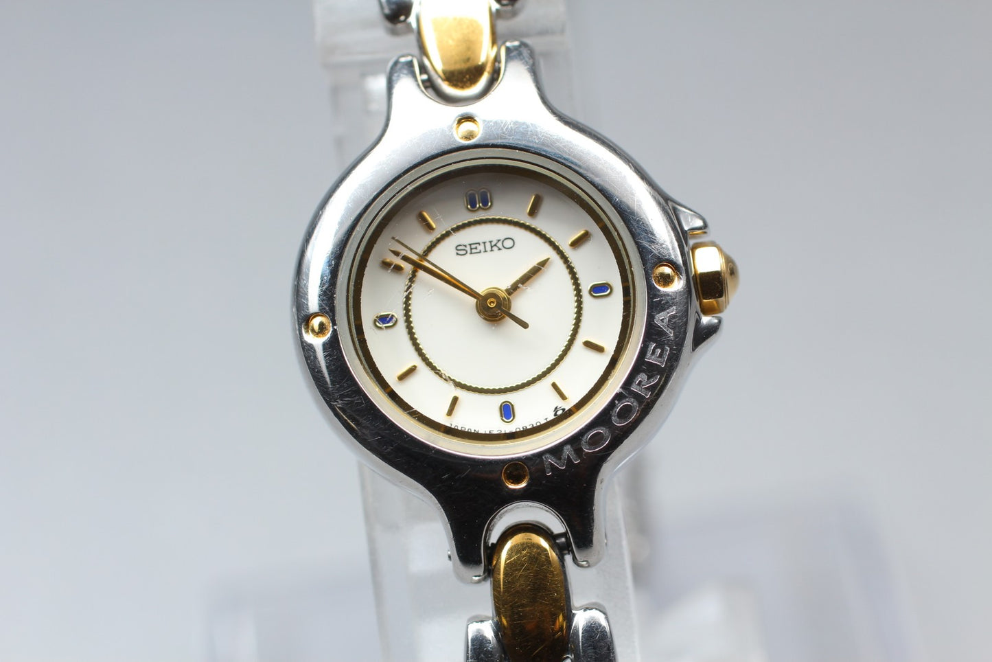 Vtg.1988 [N MINT] SEIKO MOOREA 1F21-0A50 Round 20mm Quartz Ladies Watch JAPAN