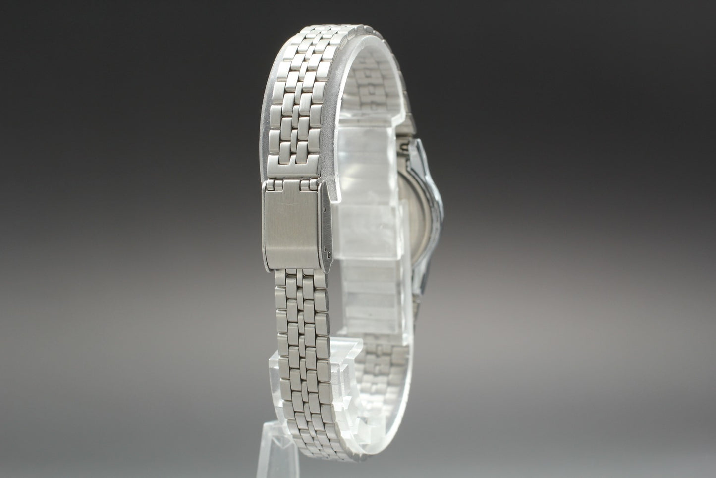 Vintage.[N MINT] CASIO LQ-333 Round 23mm White Quartz Ladies Watch From JAPAN