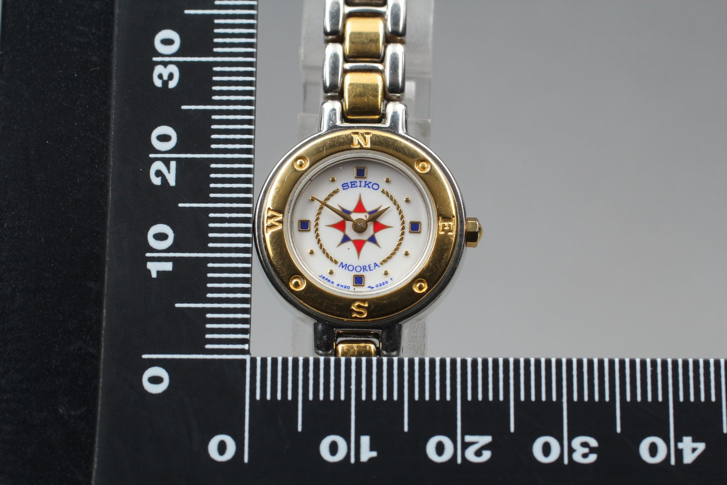 Vtg.1990 [N MINT] SEIKO MOOREA 4N20-0150 Round Quartz Ladies Watch From JAPAN