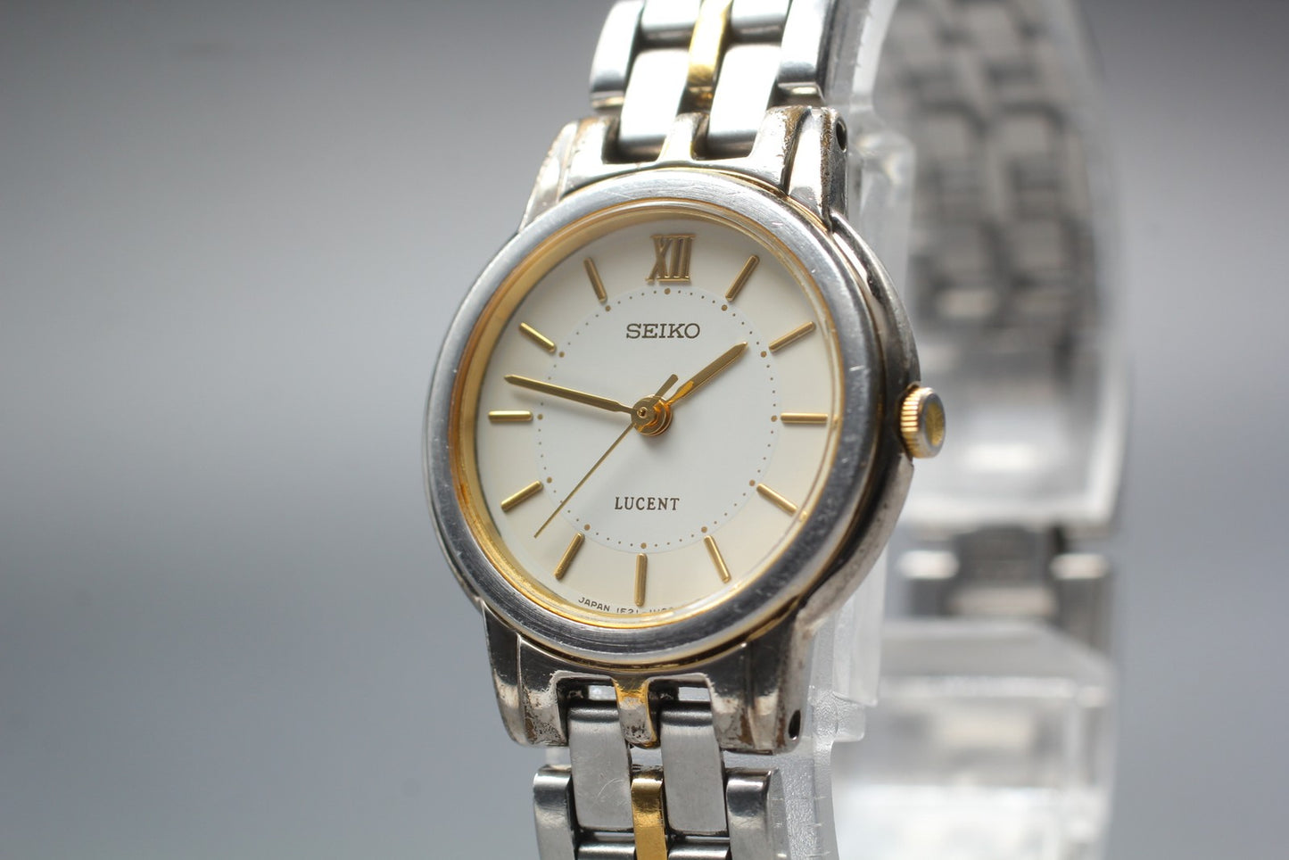 Vtg.1990 [N MINT] SEIKO LUCENT 1F21-0K70 Roman 23mm Quartz Ladies Watch JAPAN