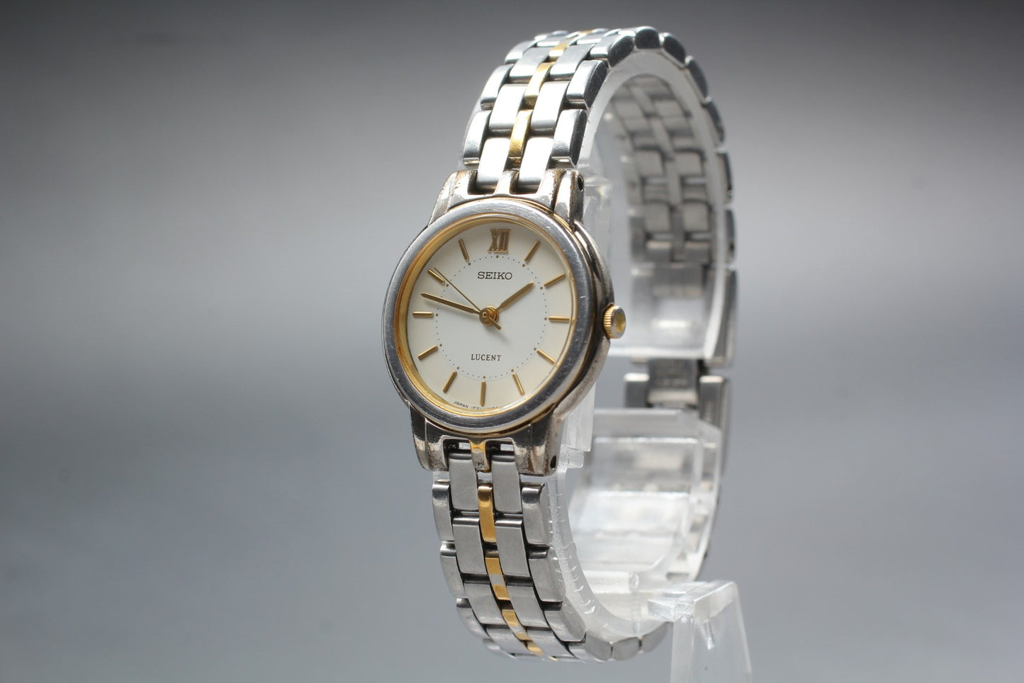 Vtg.1990 [N MINT] SEIKO LUCENT 1F21-0K70 Roman 23mm Quartz Ladies Watch JAPAN
