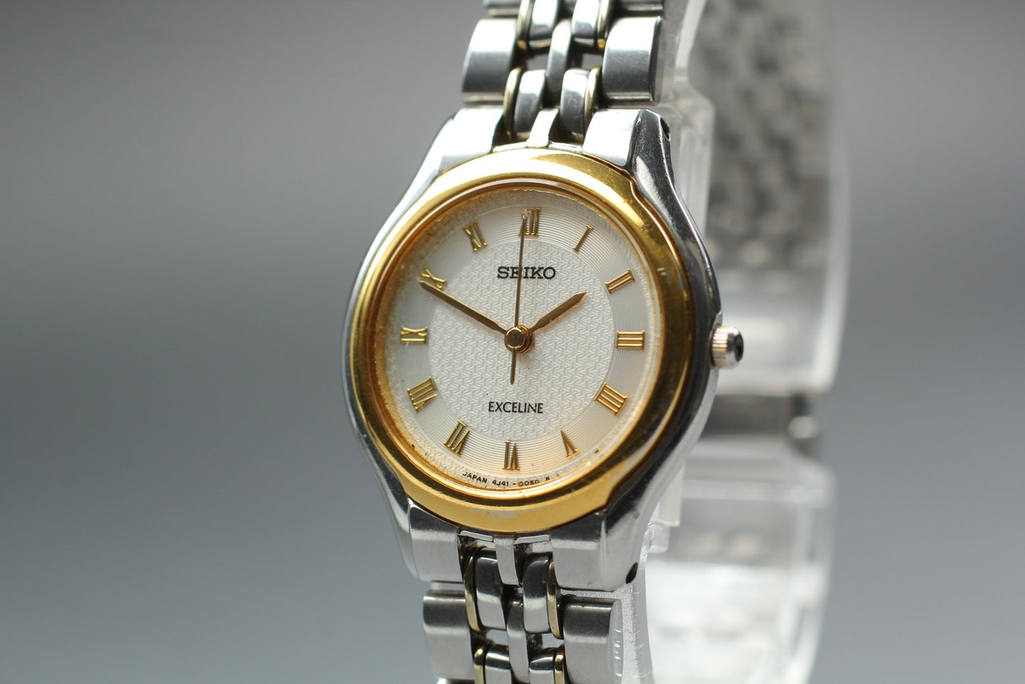 Vtg.[Near MINT] SEIKO EXCELINE 4J41-0030 Gold Roman Quartz Ladies Watch  JAPAN