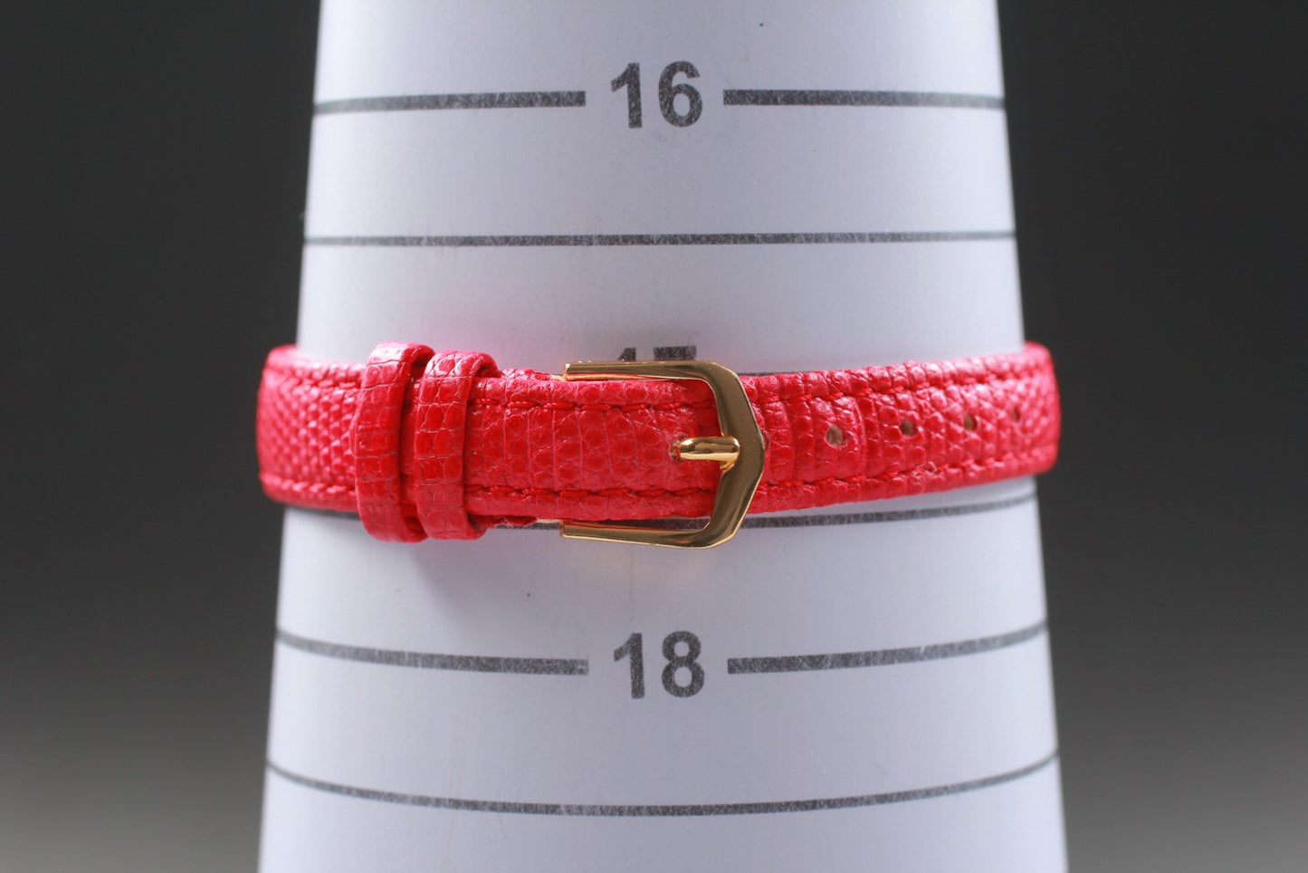 Vtg.1994 [N MINT] SEIKO 2220-0320  Round 26mm Pink Manual Ladies Watch JAPAN