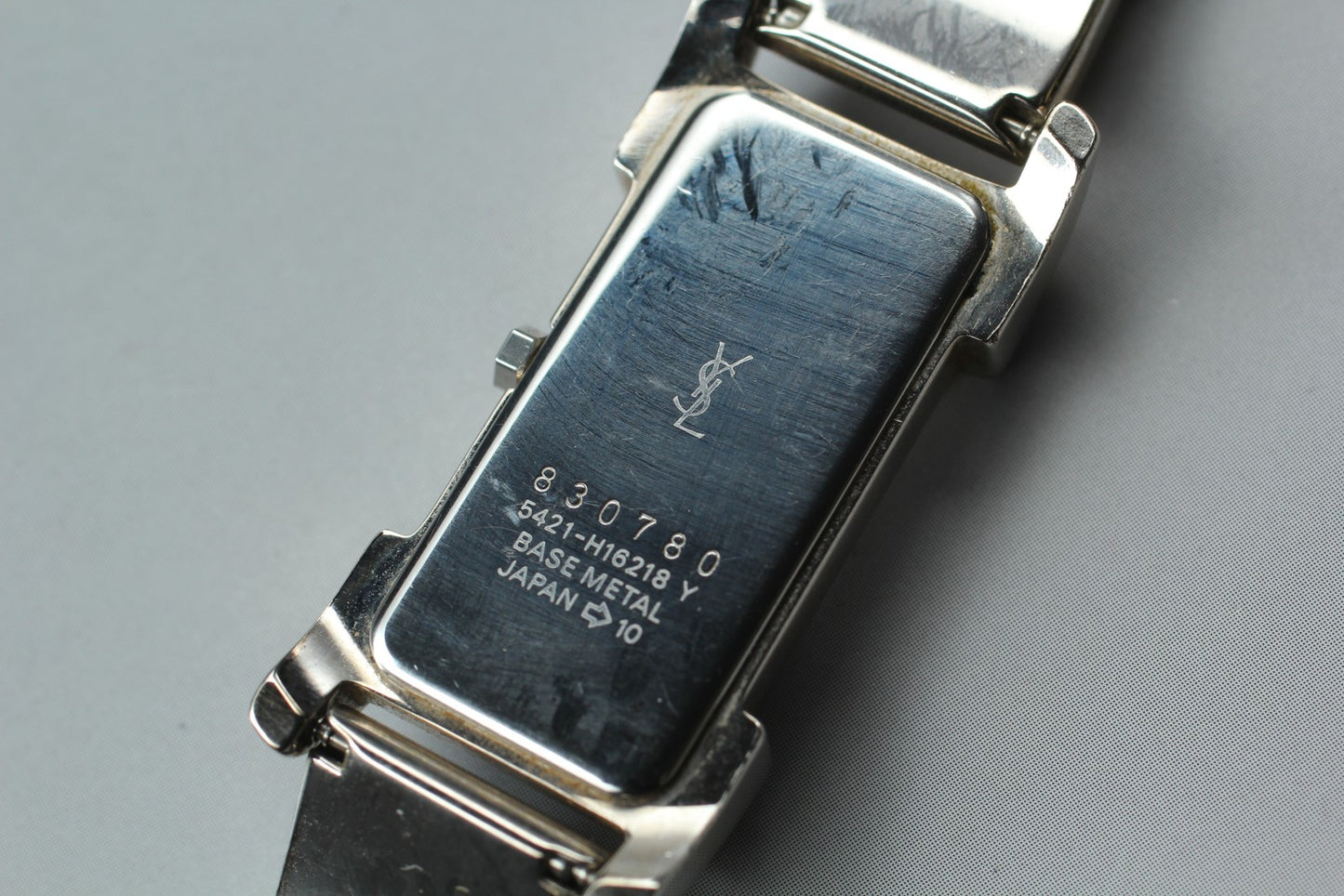 [Exc+5 w/  New Batt.] Yves Saint Laurent 5421-H16218 Blue Qz Ladies Watch JAPAN