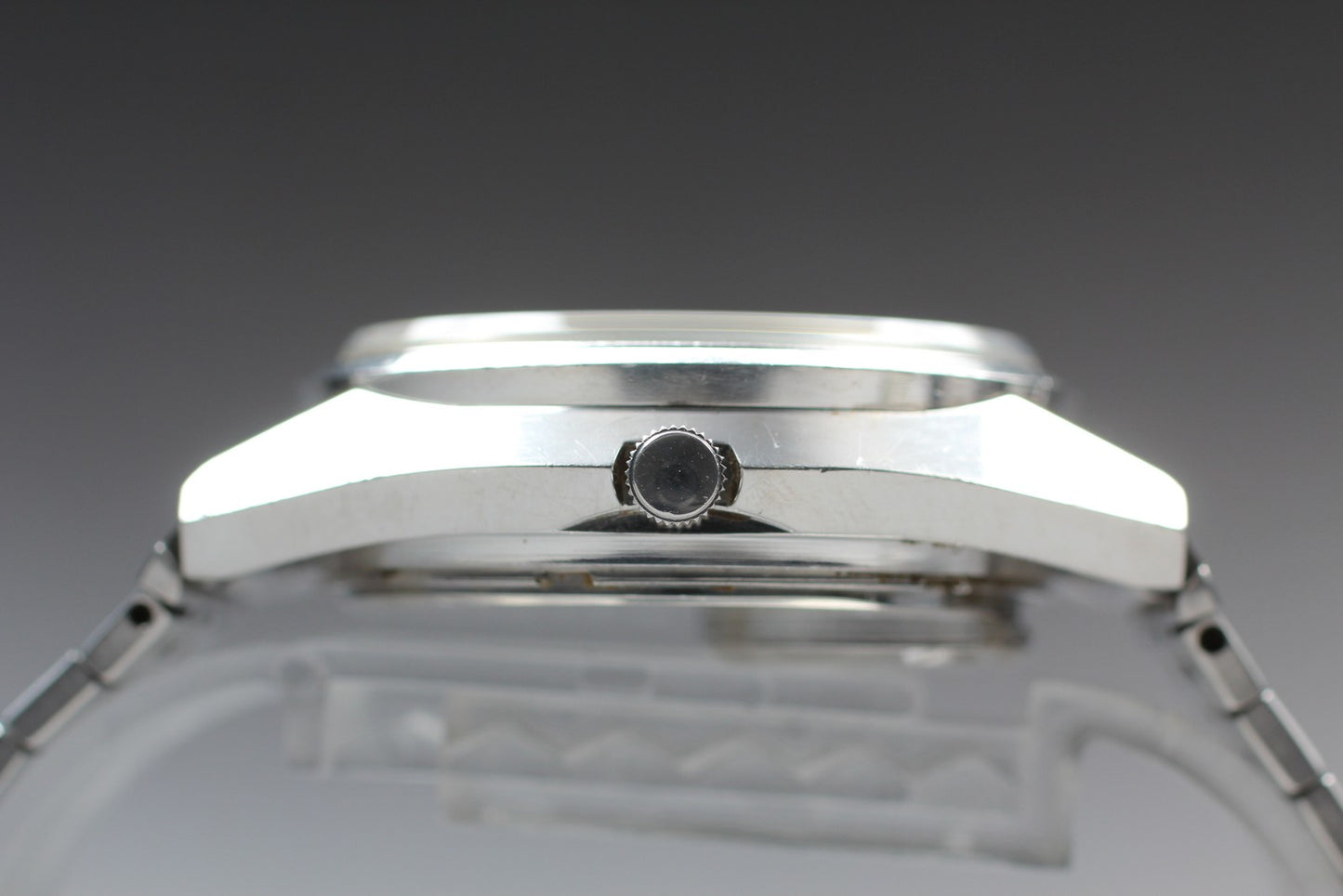 Vtg.1983 [N MINT]SEIKO 3802-7020 Day/Date 37mm Silver Quartz Men's Watch JAPAN