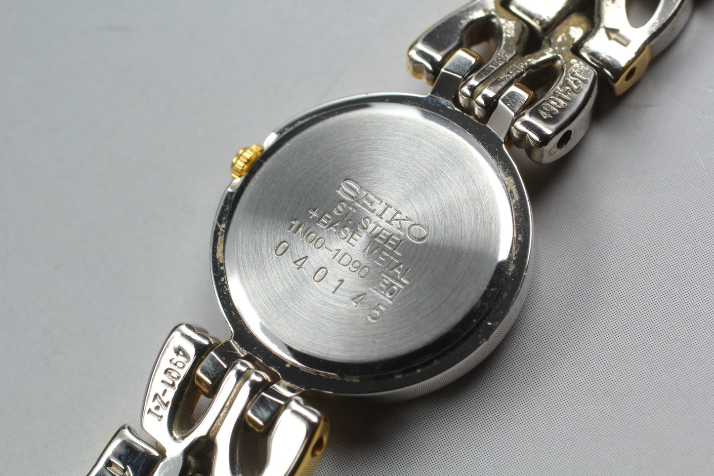 Vtg.1990 [N MINT] SEIKO 1N00-1D90 Roman 20mm Bracelet Quartz Ladies Watch JAPAN