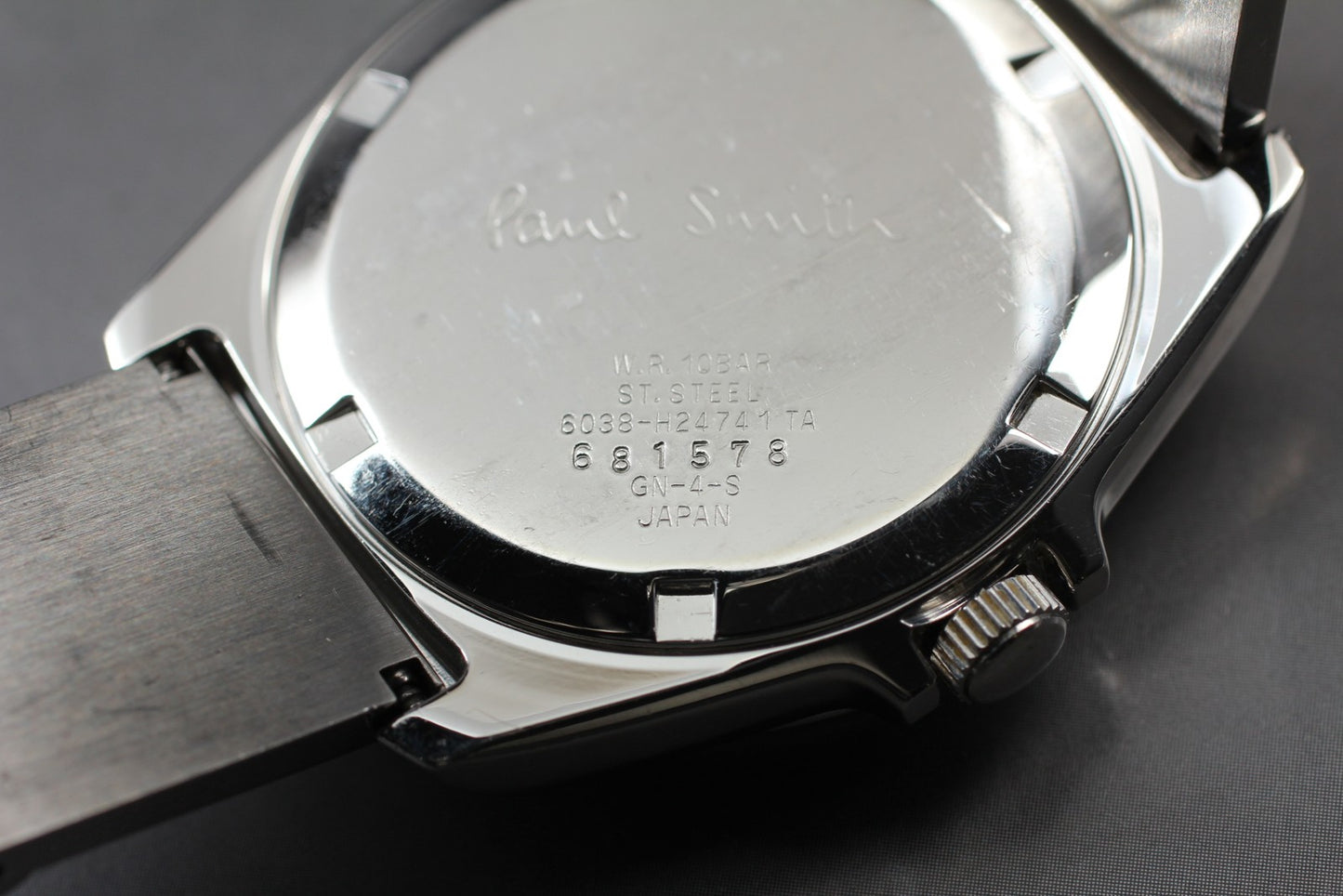 [N MINT / New Batt] Paul Smith 6038-H24741 TA Gray Quartz Men's Watch From JAPAN