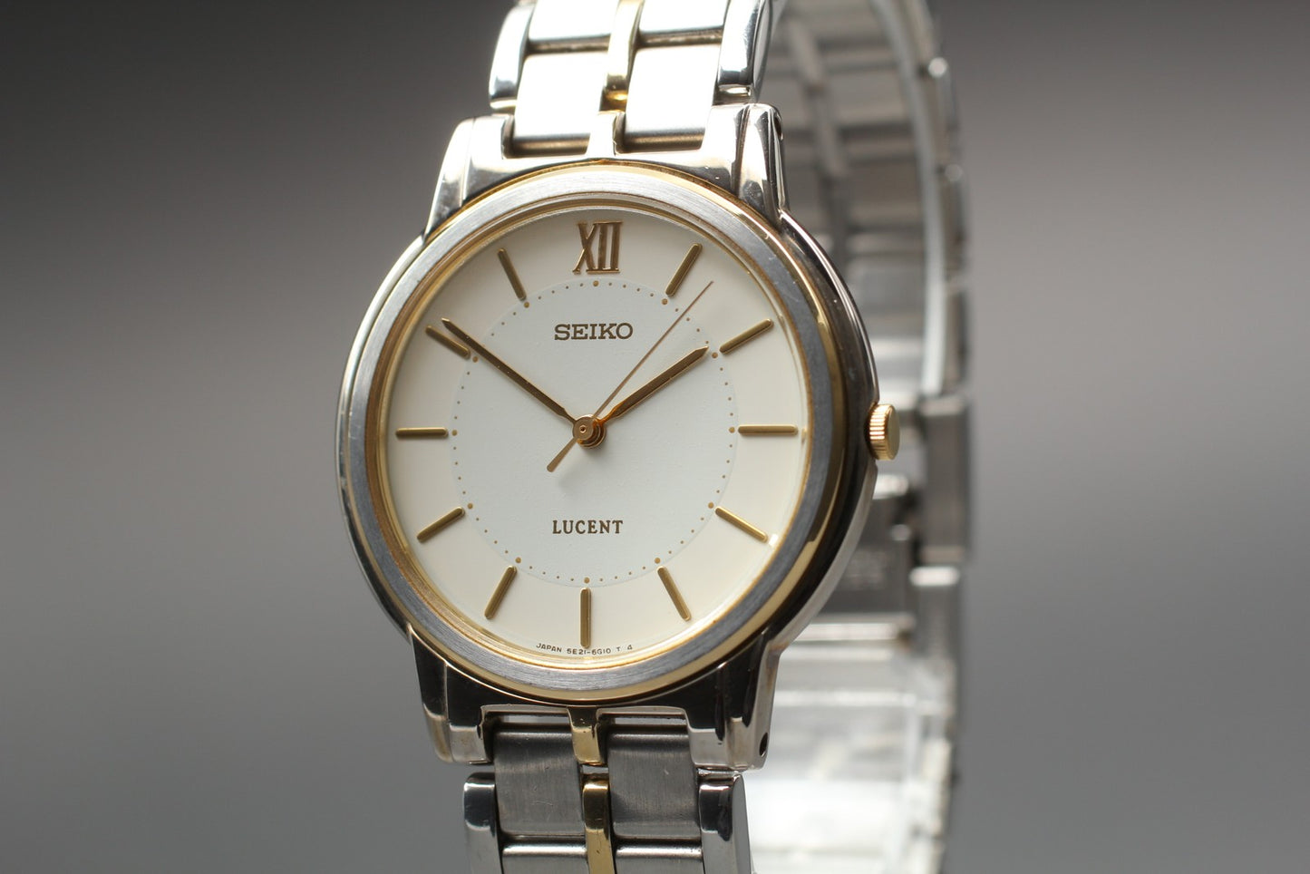 Vtg.1998 [N MINT] SEIKO LUCENT 5E21-6E90 Roman 32mm Quartz Men's Watch JAPAN