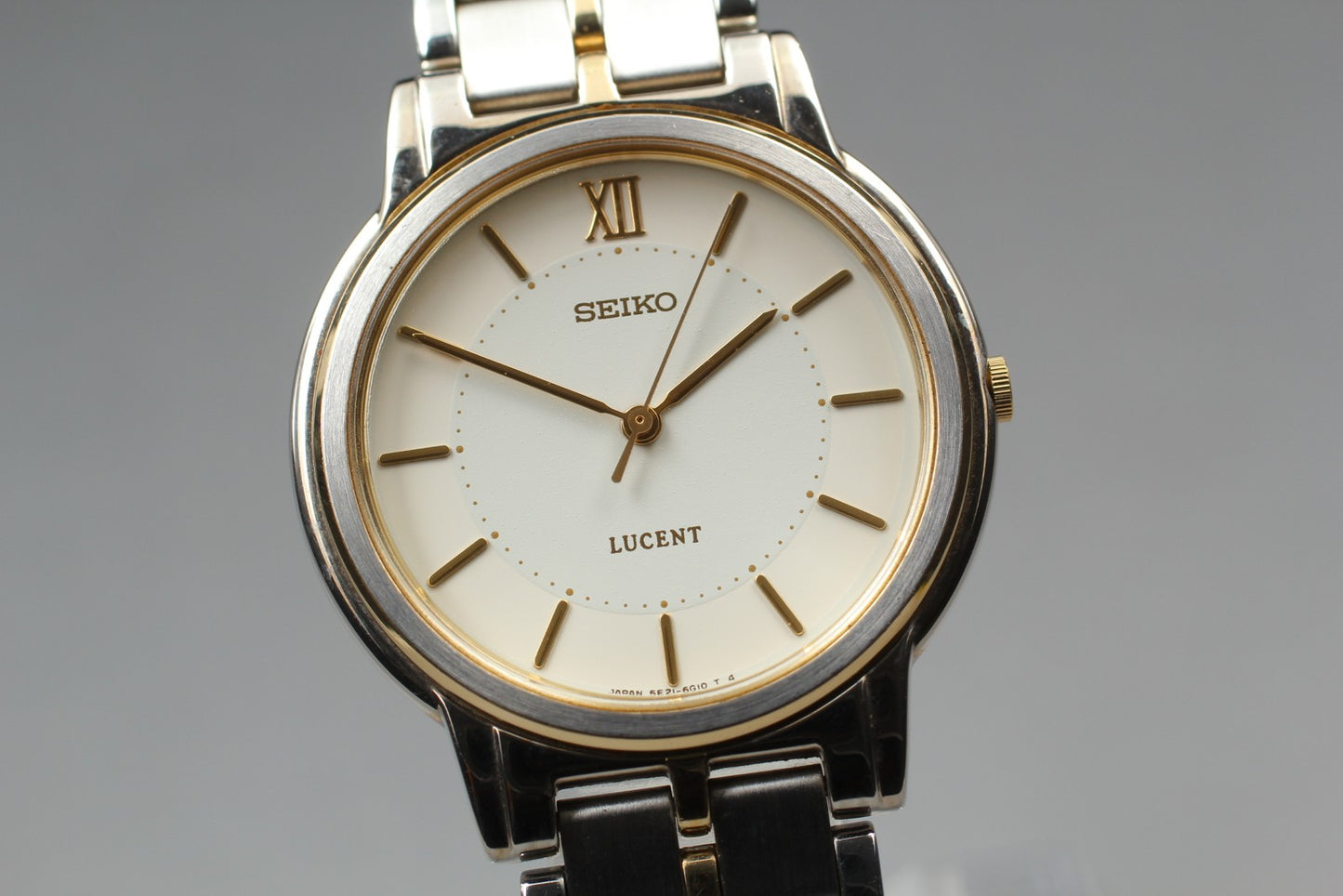 Vtg.1998 [N MINT] SEIKO LUCENT 5E21-6E90 Roman 32mm Quartz Men's Watch JAPAN